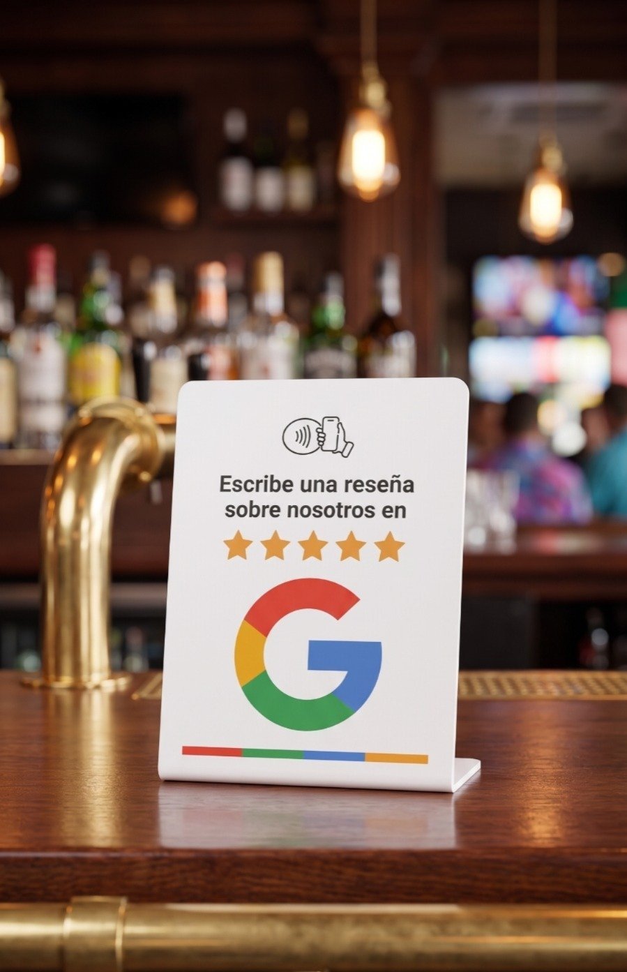 Placa toque. en la barra de un bar de Madrid